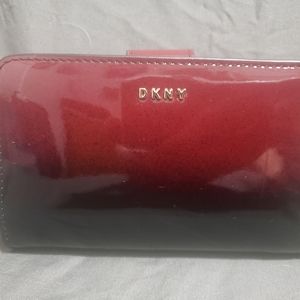 DKNY wallet